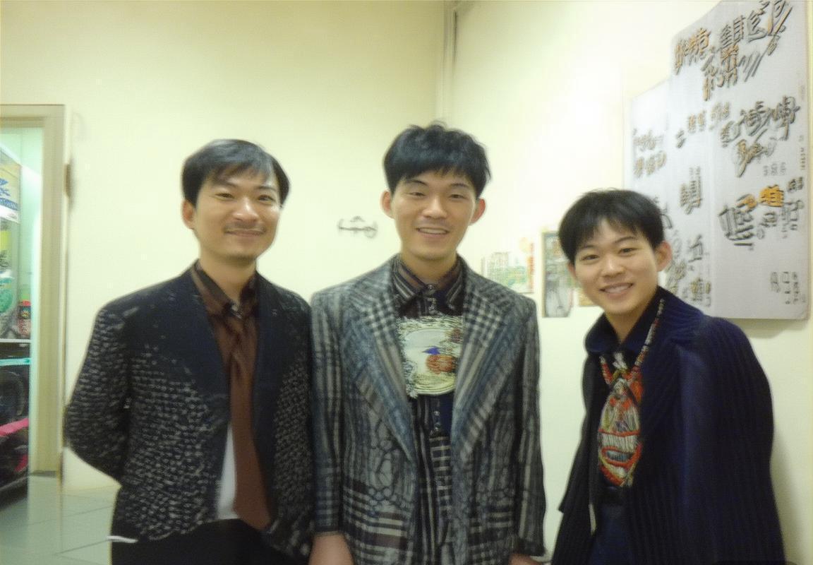 皇马欧冠半决赛战曼城：姆巴佩伤退，皇家马德里残阵迎战强敌